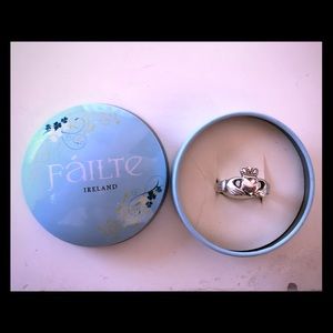 Classic sterling silver Claddagh ring; size 6.5